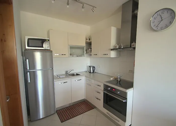 Luigia * Novigrad Istria